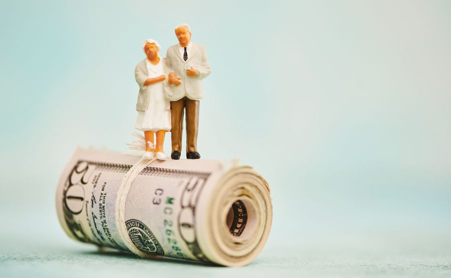 با بیمه بازنشستگی کوتاه مدت می‌توانید به خوبی پول خود را سرمایه گذاری کرده و حقوق بازنشستگی دریافت کنید