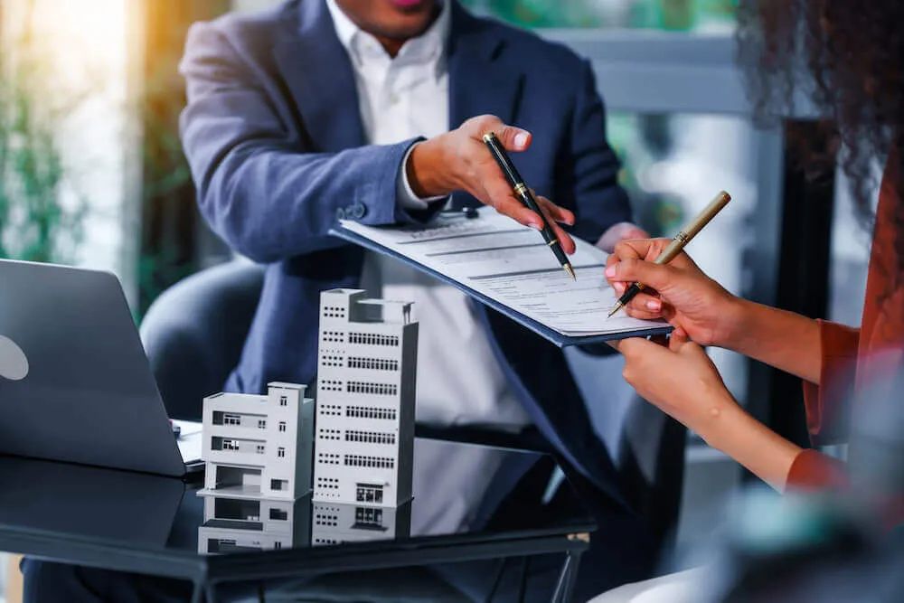 با بهترین بیمه عمر بازنشستگی 5 ساله شوکا آرامش و تضمین آینده را تجربه کنید